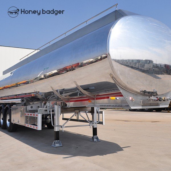 42000L-Fuel-Tanker-Semi-Trailer.jpg
