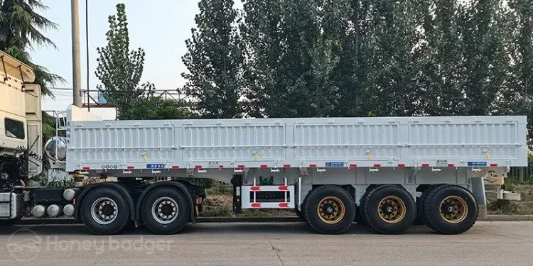 3 Alxe Side Tipper Trailer