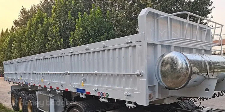 3 Alxe Side Tipper Trailer