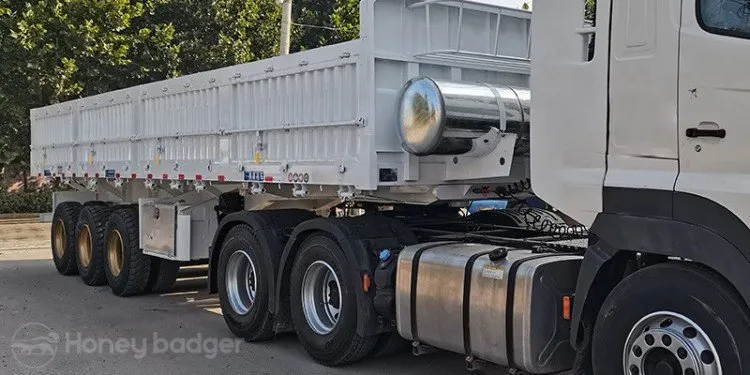 3 Alxe Side Tipper Trailer