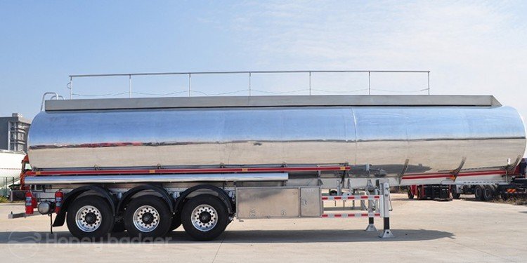 42000L Fuel Tanker Semi Trailer