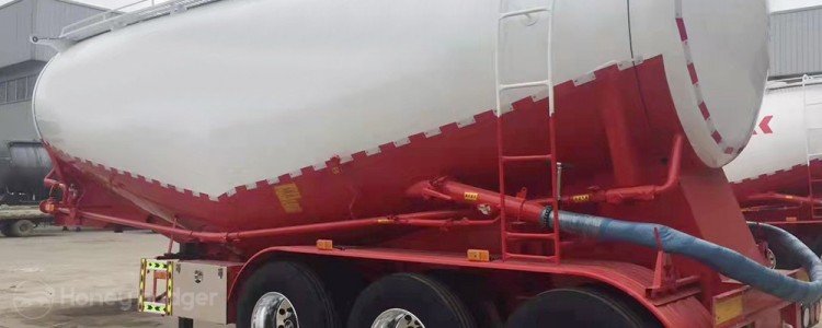 Bulk Cement Trailer