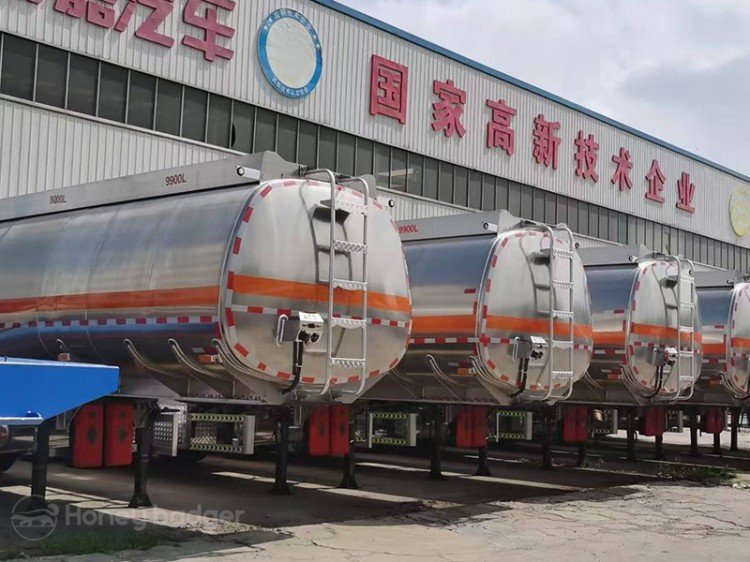 Fuel Tanker Trailer