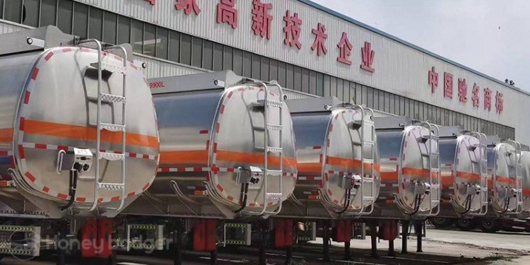 Stainless Steel Tanker Semi Trailer